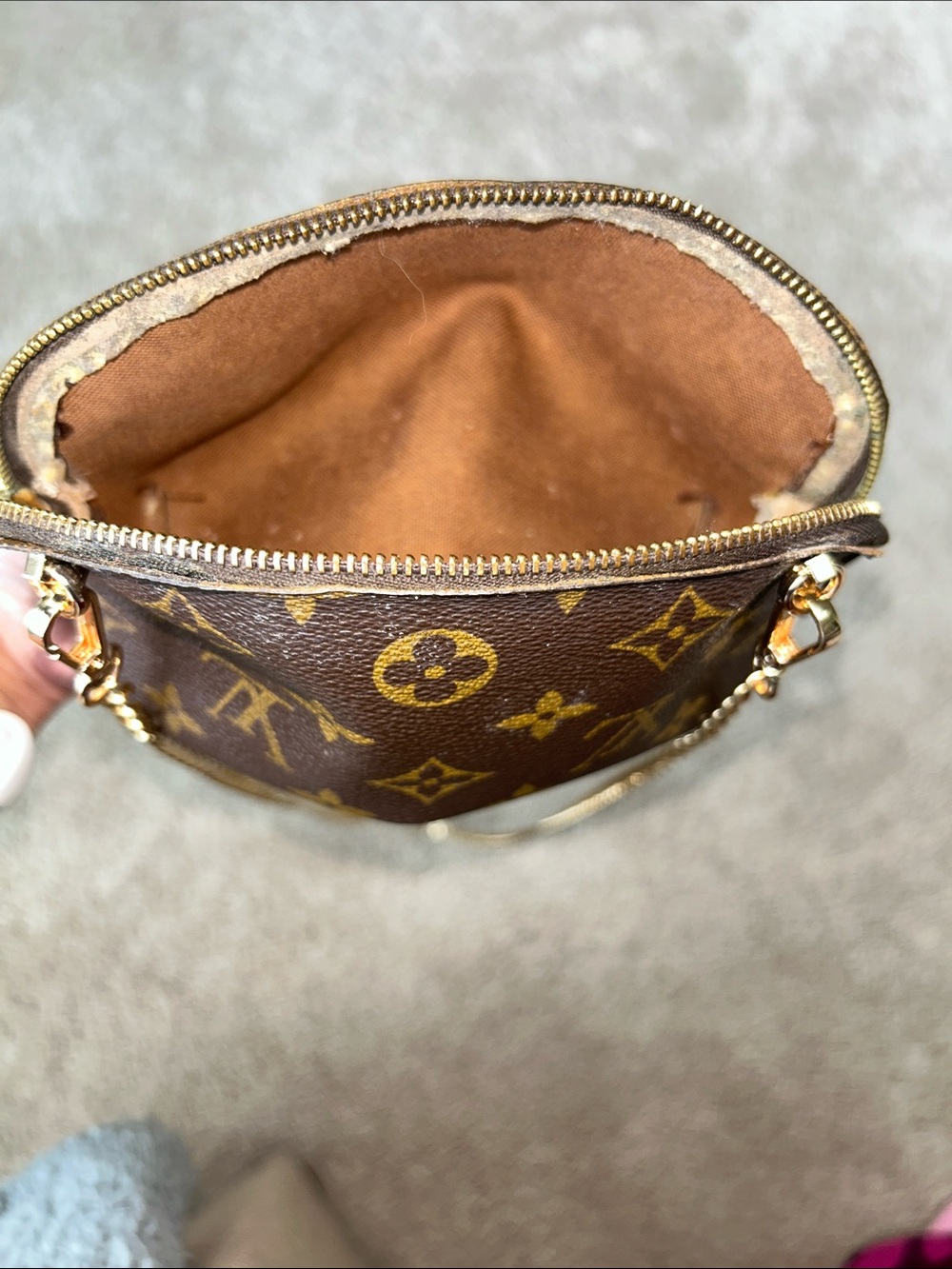 Louis Vuitton Monogram Mini Pochette with Pearl Flower Charm - Picture 11 of 16